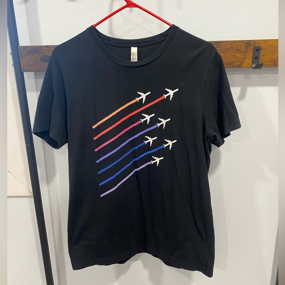 Bella Canvas t shirt. Large